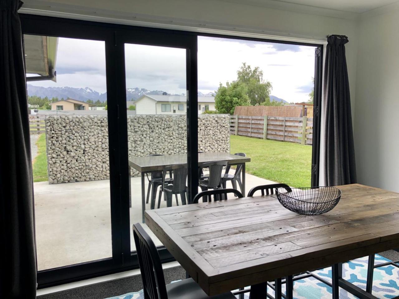 Townhouse Feel In Irishman Villa Twizel Buitenkant foto