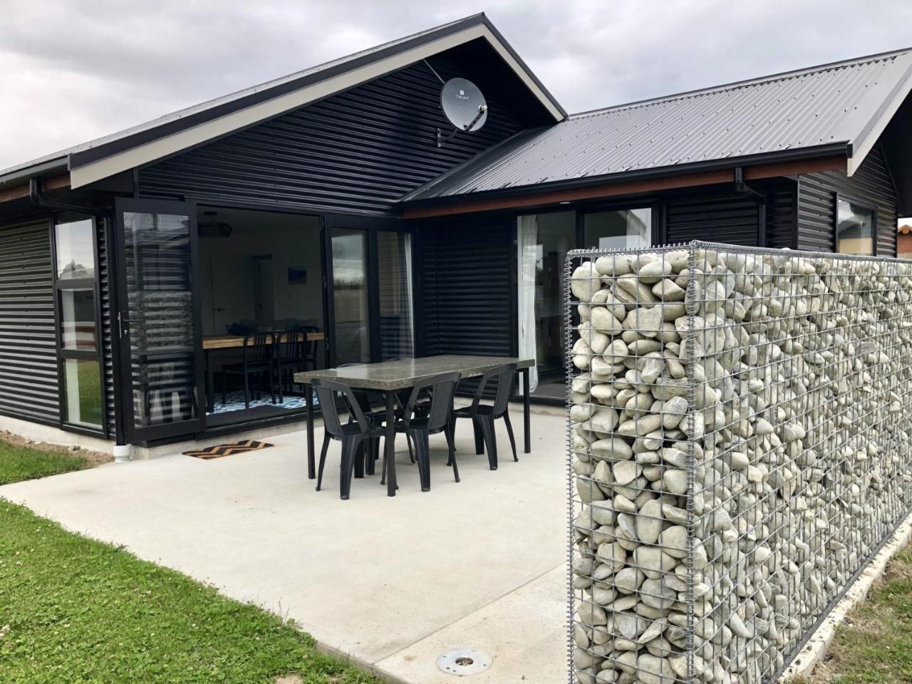 Townhouse Feel In Irishman Villa Twizel Buitenkant foto